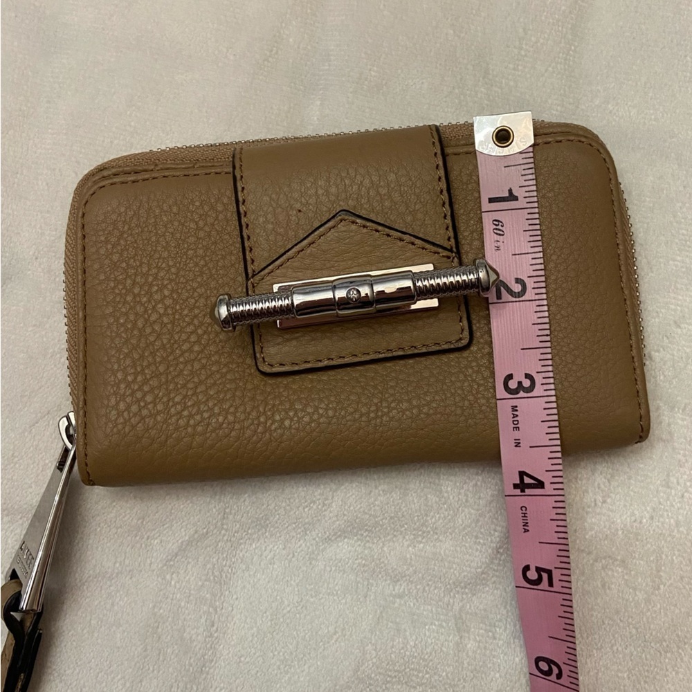 Aimee Kestenberg Tan Wristlet Wallet 2328 - Picture 5 of 10